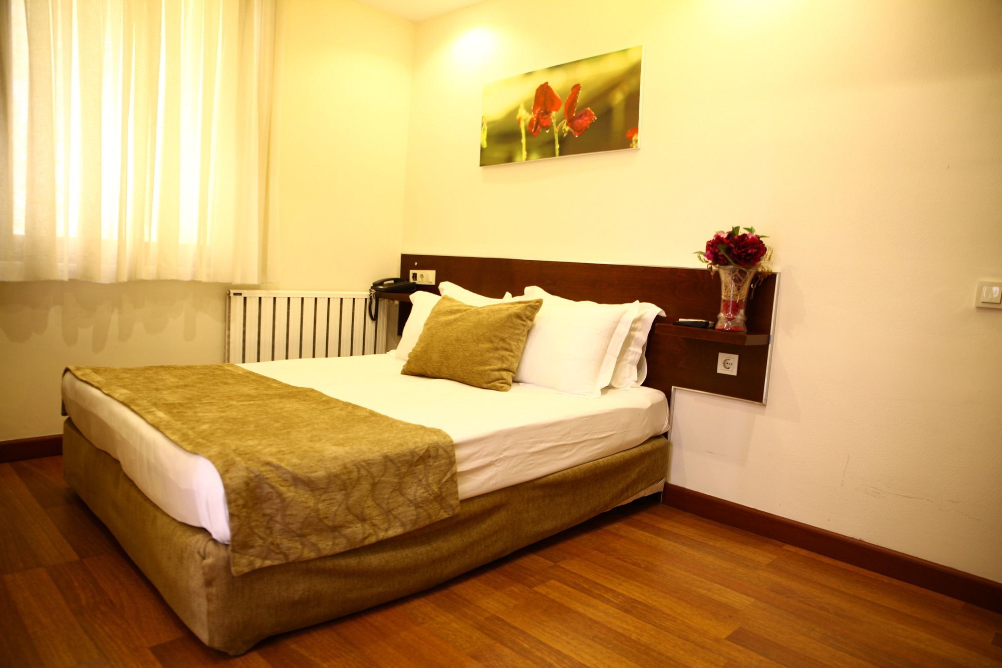 Buyukada Comfort Otel Adalar Exterior photo