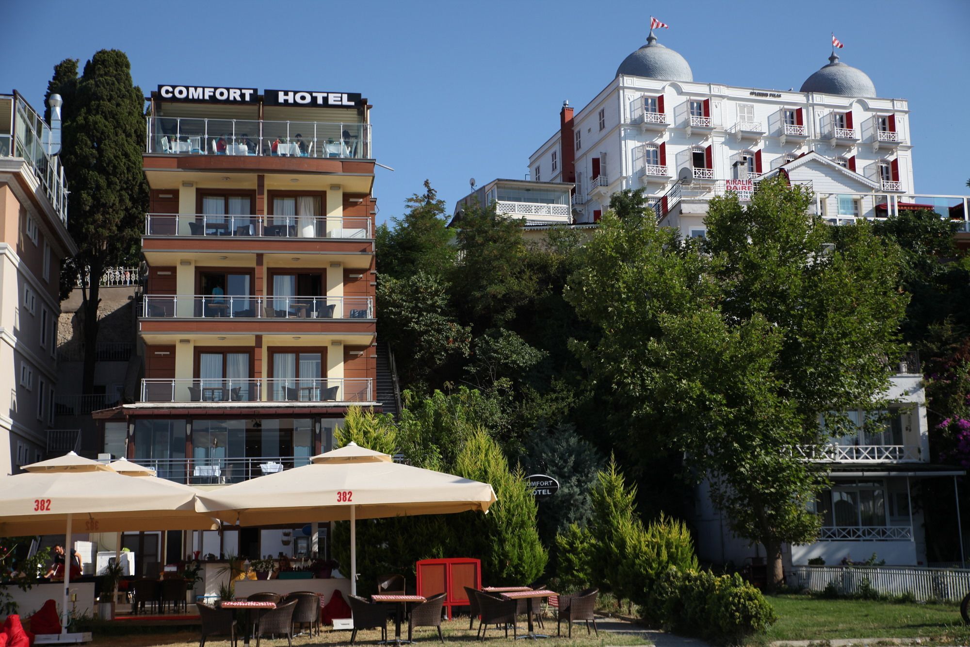 Buyukada Comfort Otel Adalar Exterior photo