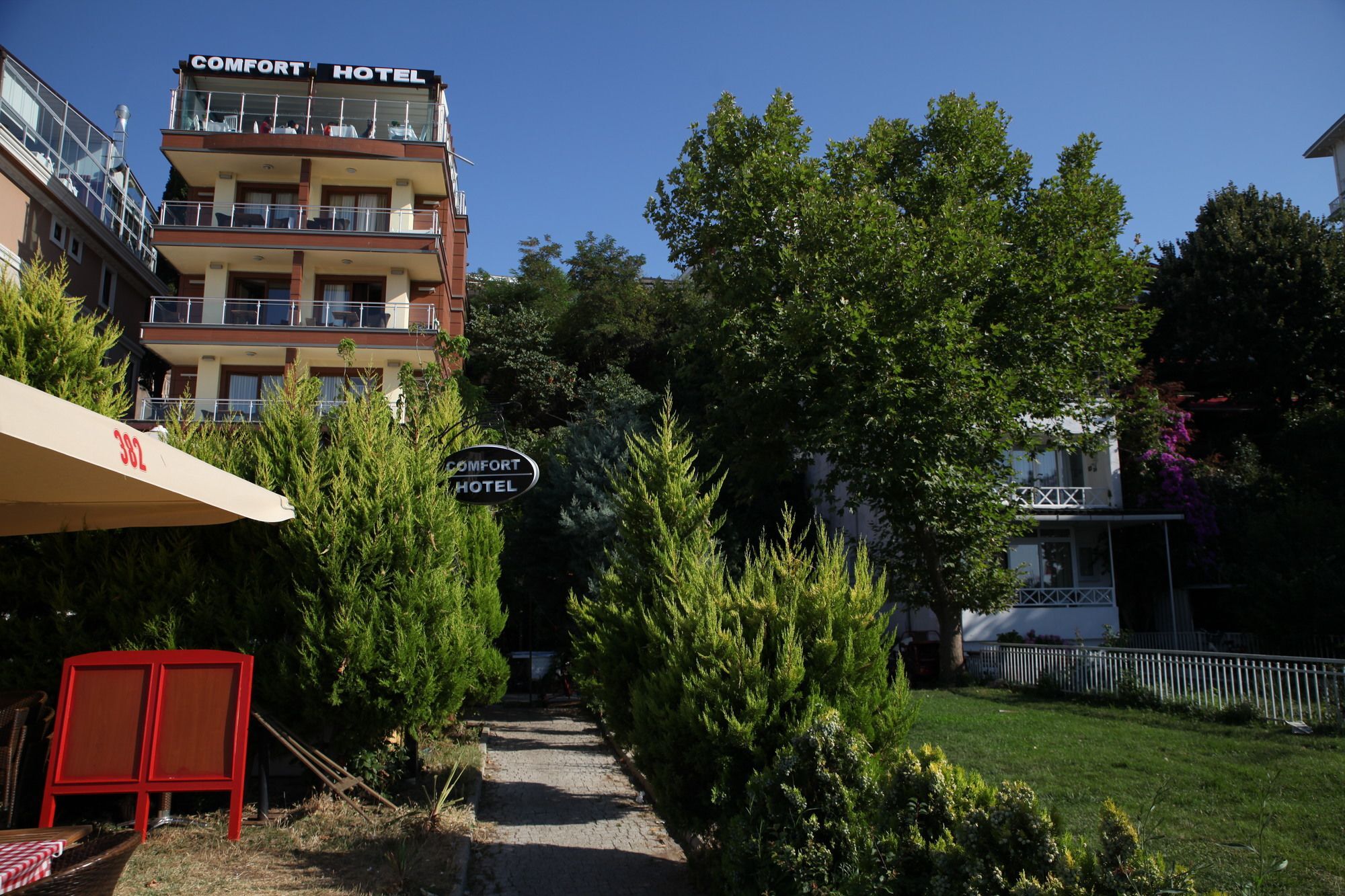 Buyukada Comfort Otel Adalar Exterior photo